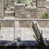La maggior parte della costruzione si trova sotto terra. Questa comunque era l�area delle vasche di accumulo...
